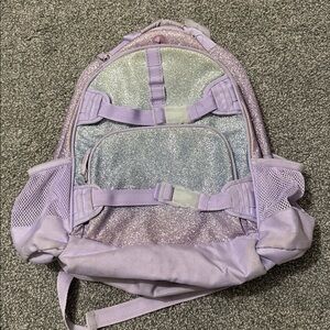 Pottery Barn Kids Backpack PREOWNED
Bottom of bag is dirty looking but no holes